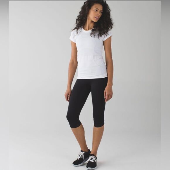 Lululemon Stop At Nothing Crop Tight size 6. - Picture 2 of 9